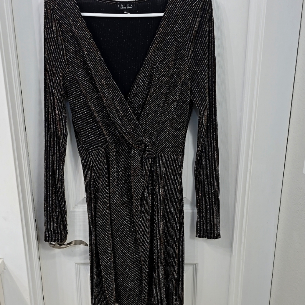 Multicolored long sleeve wrap dress with v-neck for cocktail